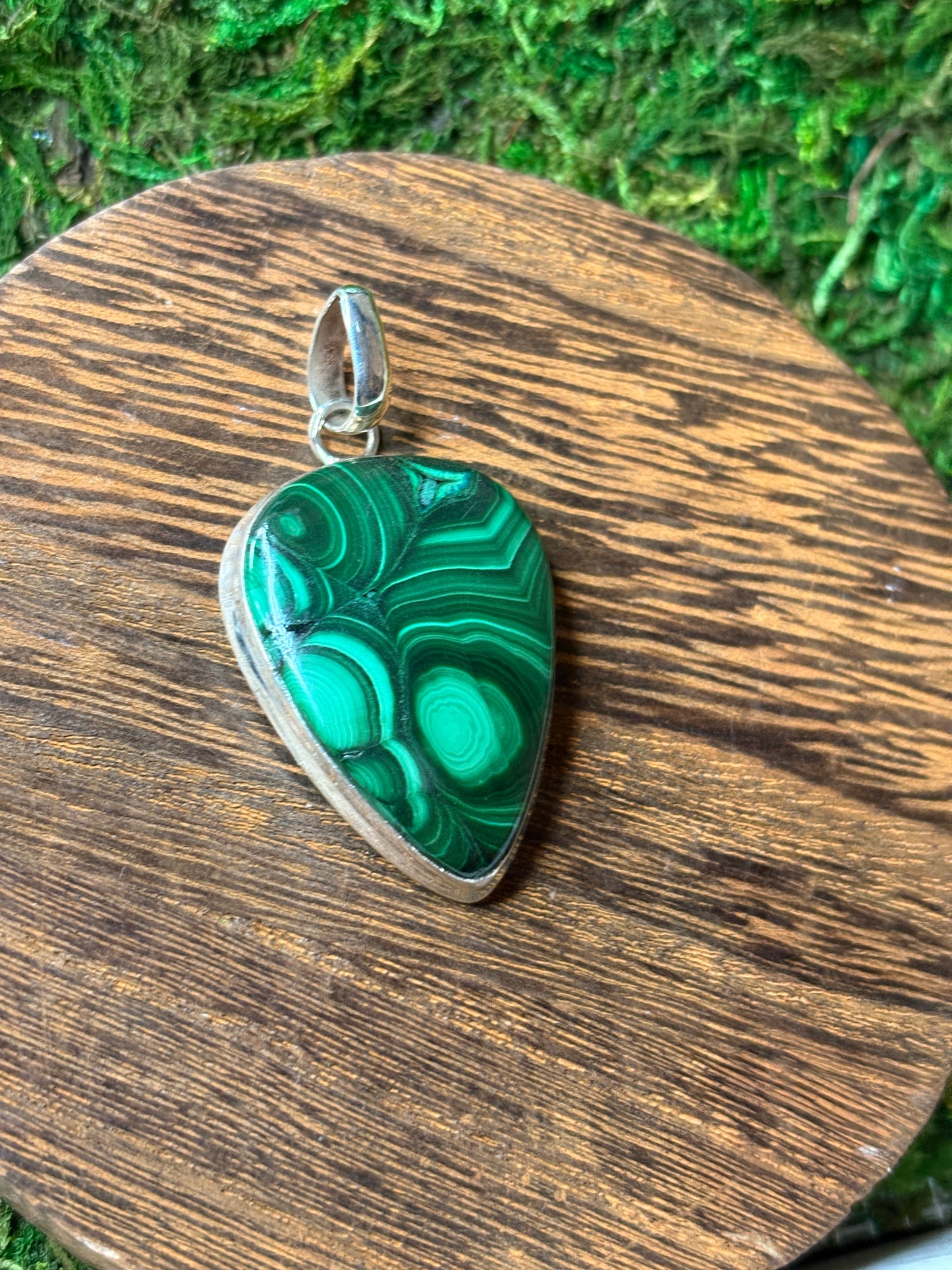 Malachite Pendant ✨