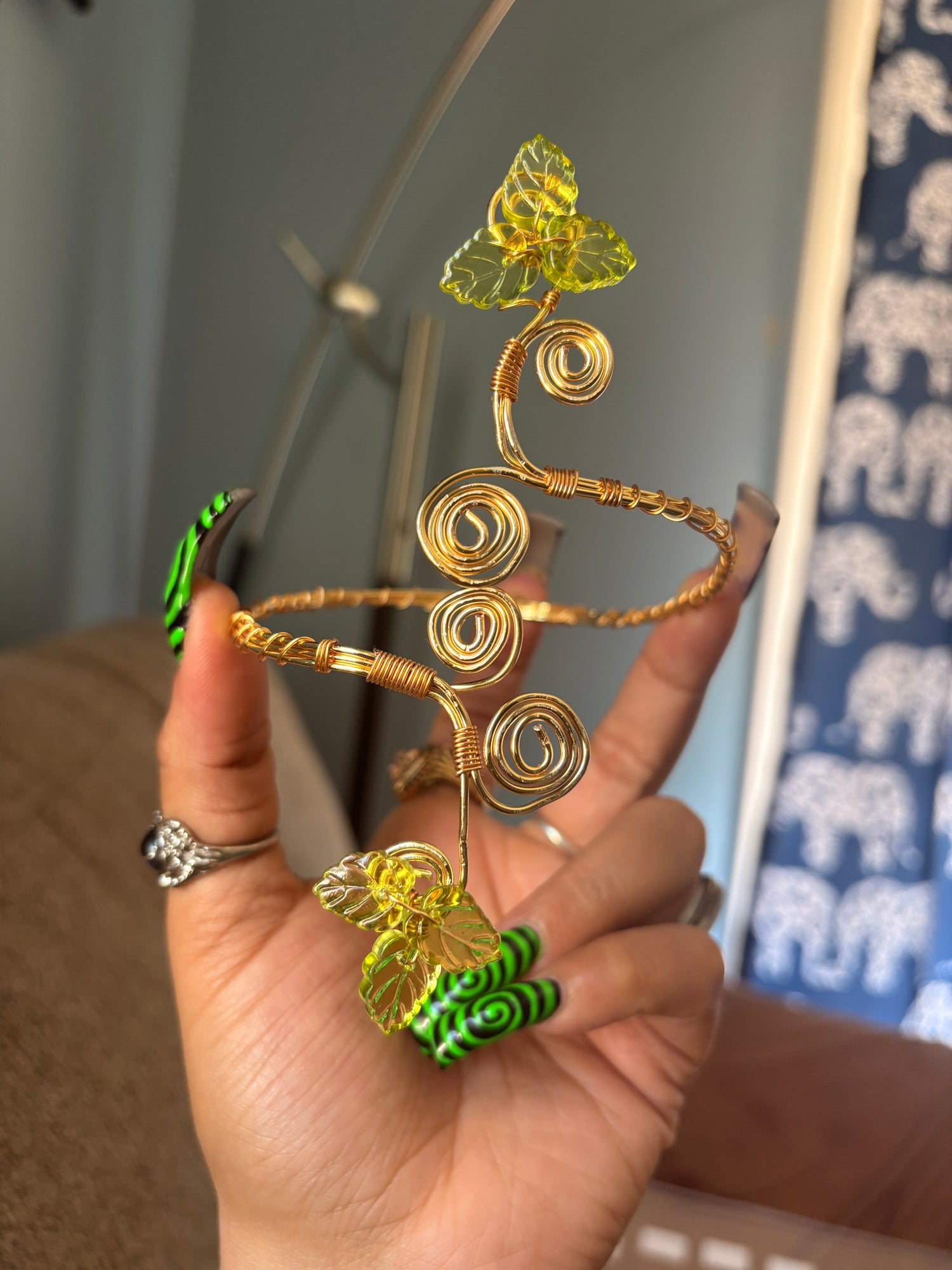 🧚🏽‍♀️Cuffs✨