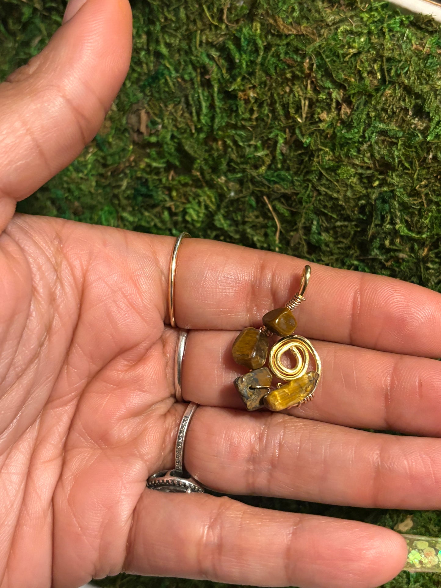 Tigers eye pendant