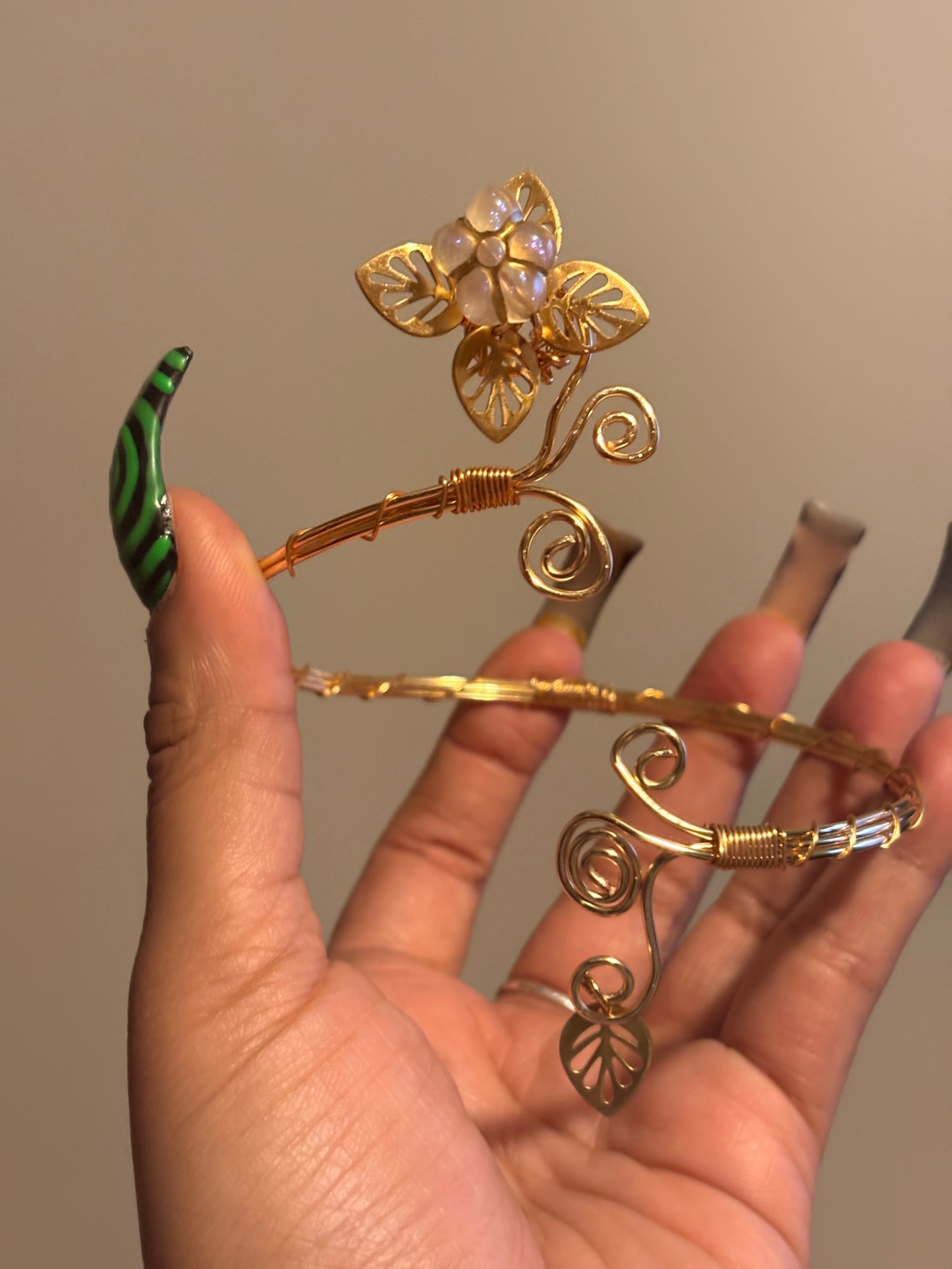 Golden Fairy Garden 🌿✨🧚🏽‍♀️